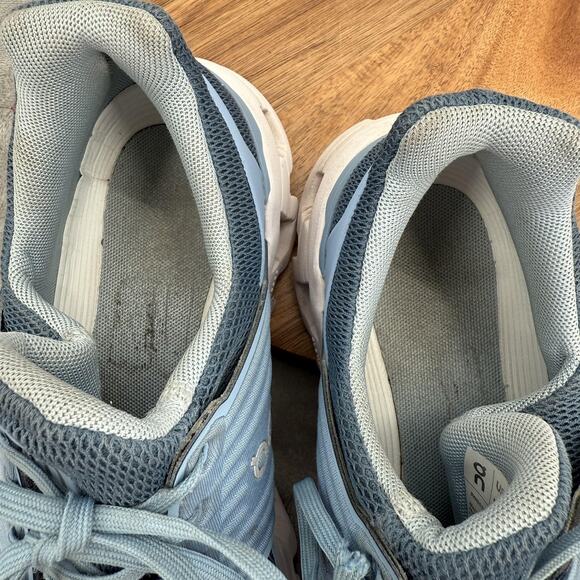 On Cloudstratus Shoes Womens Size 9 Helion CloudTec Running Athletic Sneakers - Picture 10 of 13